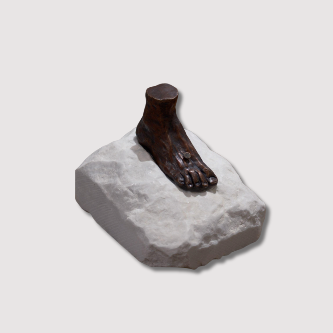 Pie de bronce clásico – La Jaula de la Rutina